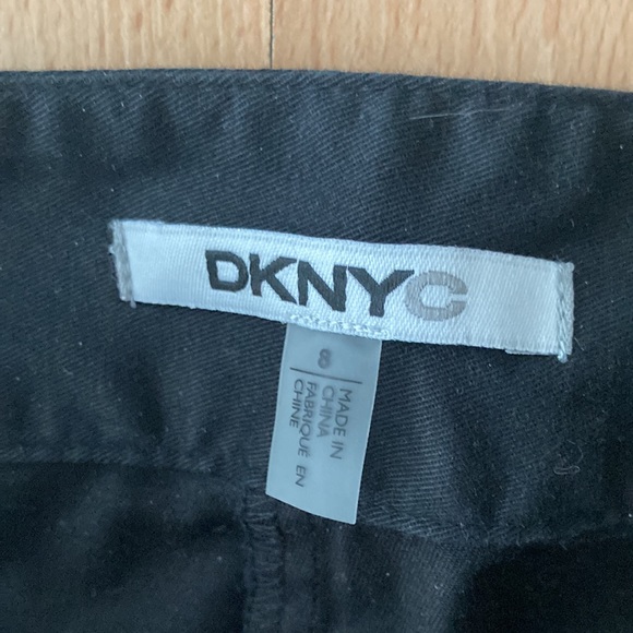 DKNY black shorts size 8 - Picture 3 of 5